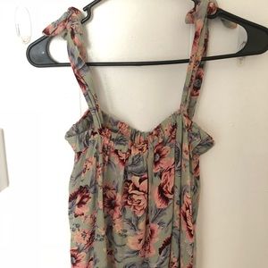 Flowy tune top or tank top